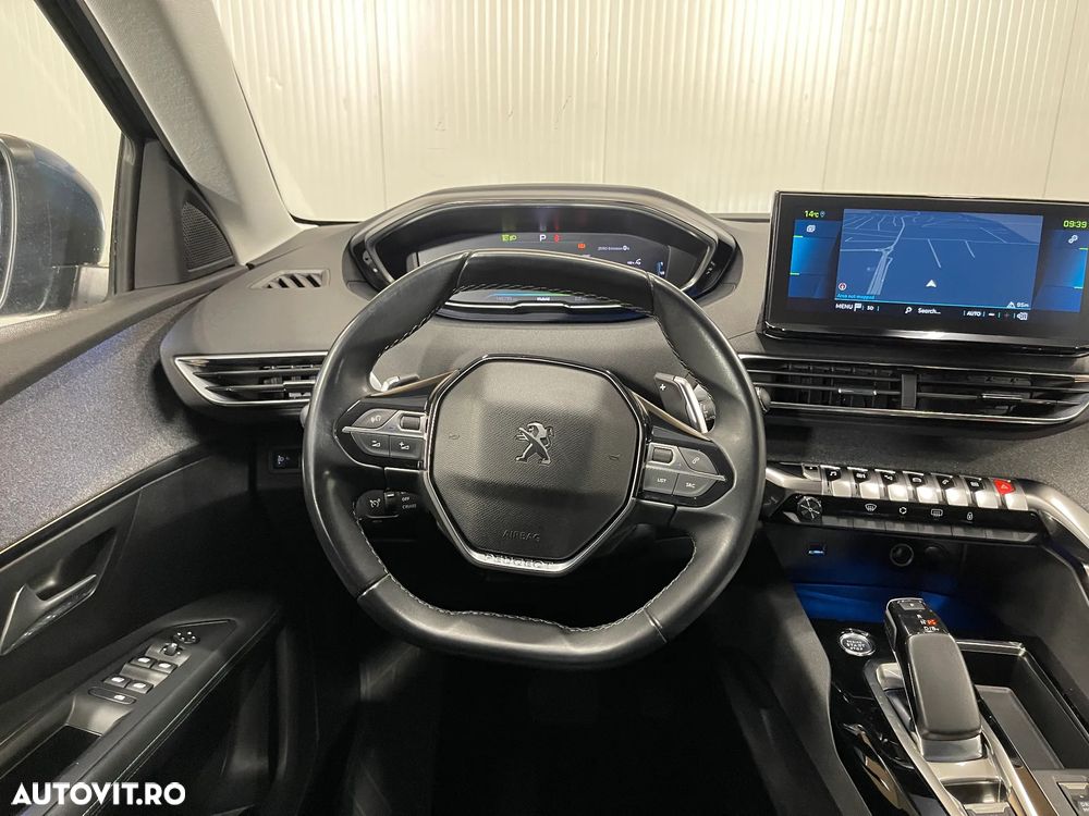 Peugeot 3008 Plug-In Hybrid 225 e-EAT8 Allure Pack - 6