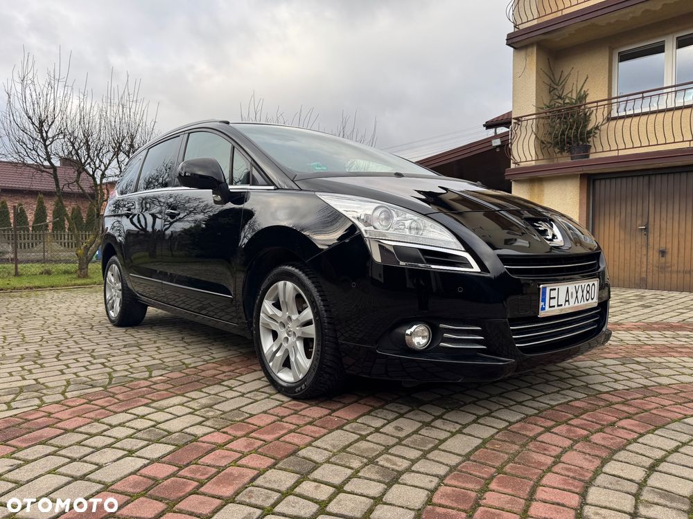 Peugeot 5008 1.6 THP Premium + - 16