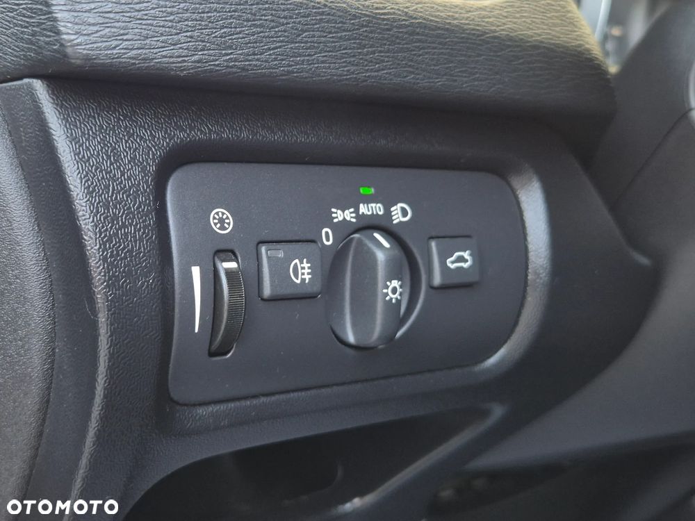 Volvo V40 D2 Drive-E SCR Inscription - 23