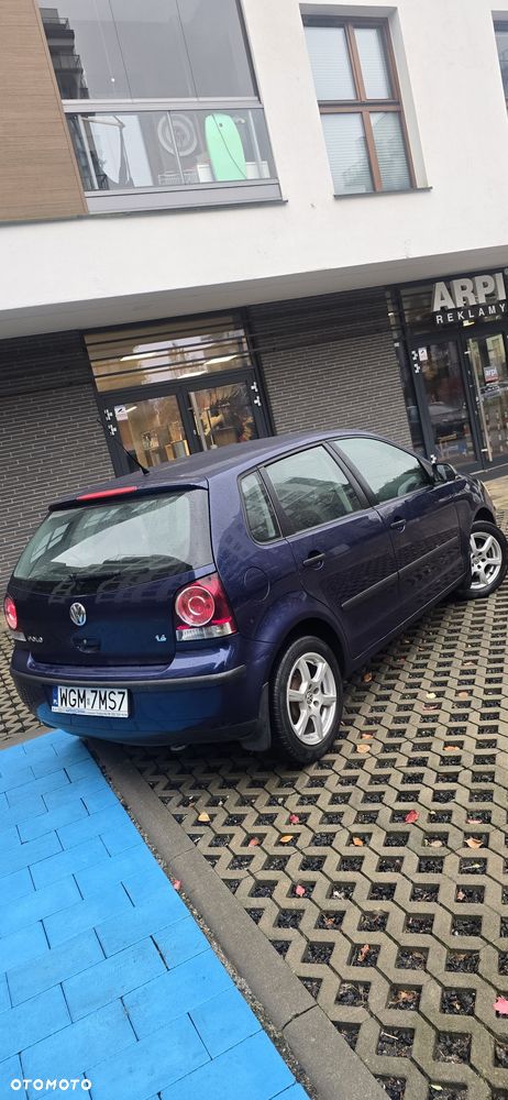 Volkswagen Polo - 4