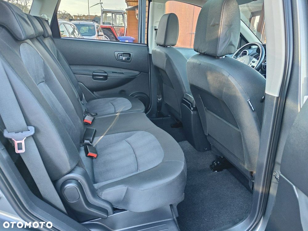 Nissan Qashqai+2 - 27