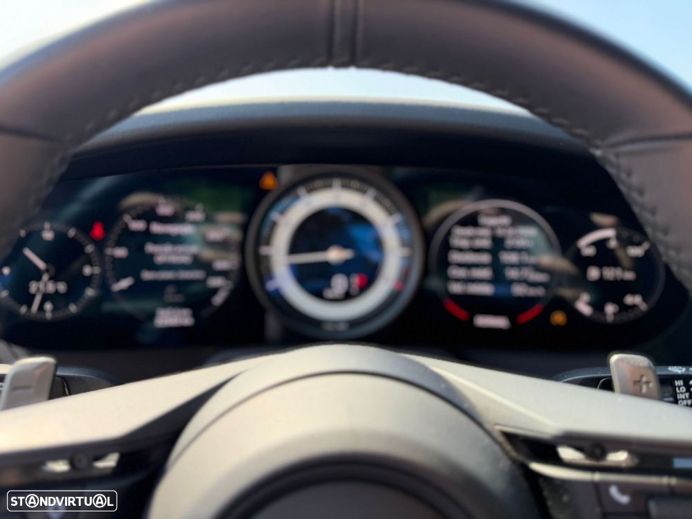 Porsche 911 Série G - 17