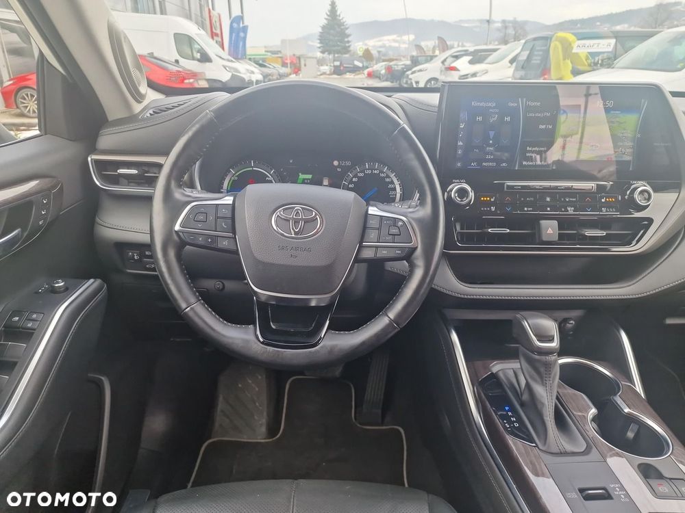 Toyota Highlander - 12