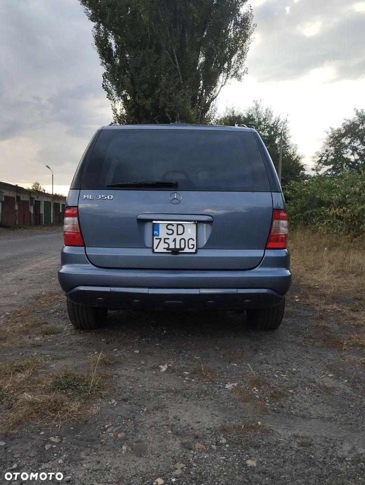 Mercedes-Benz ML 350 - 11