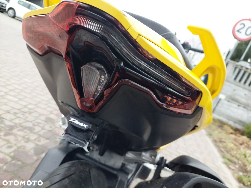 Yamaha Tmax - 14