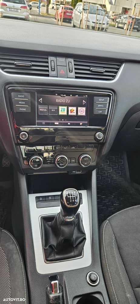 Skoda Octavia 1.4 TSI Style - 10