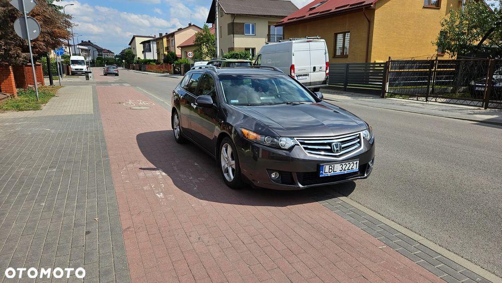 Honda Accord 2.2d Elegance - 1