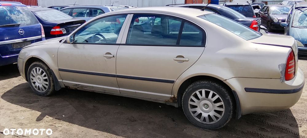 SKODA SUPERB dawca części - 2