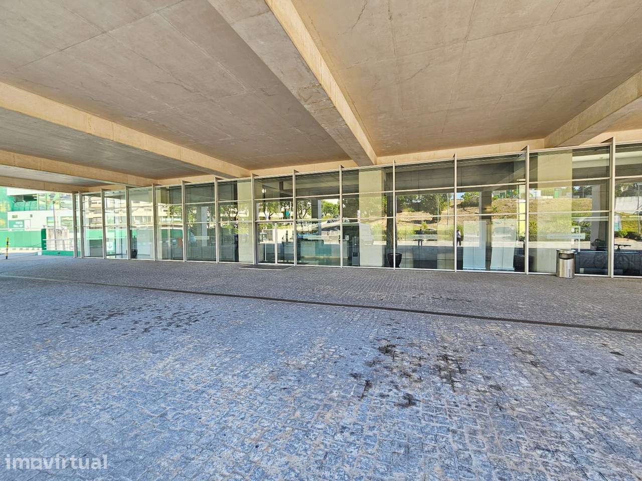 Escritório Lisboa Arrendamento | 457 m2 | Campo Grande - Grande imagem: 2/16