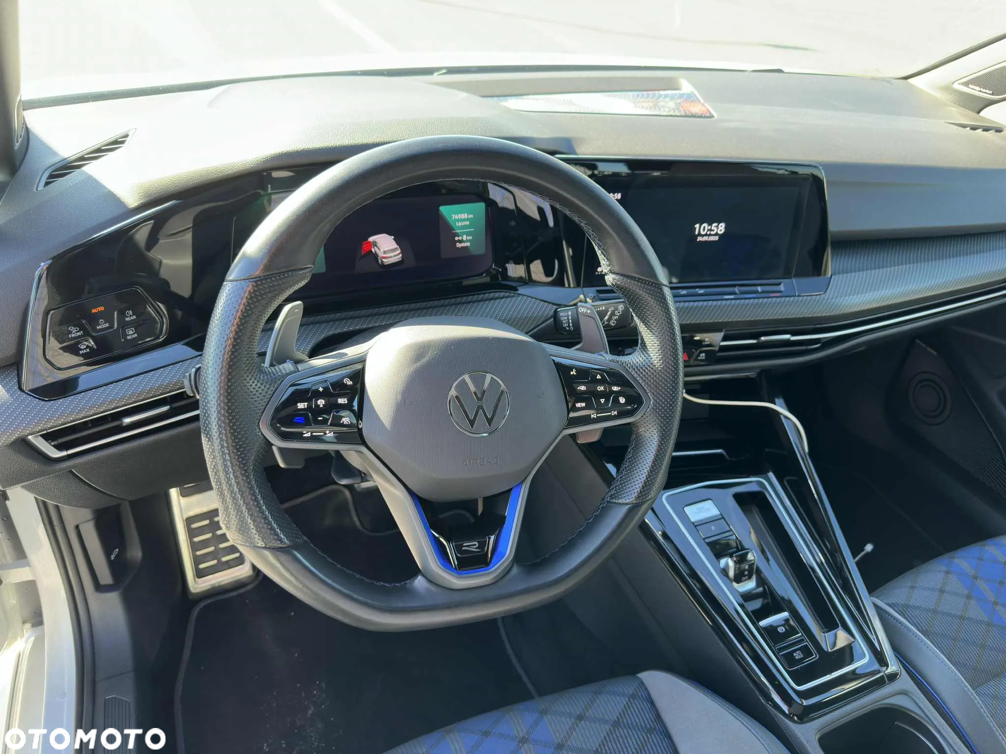 Volkswagen Golf VIII 2.0 TSI 4Motion R DSG - 8