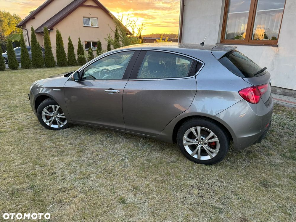 Alfa Romeo Giulietta 1.4 TB Progression - 8