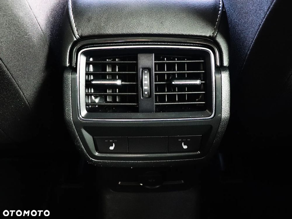 Skoda Karoq 2.0 TDI SCR Style - 22