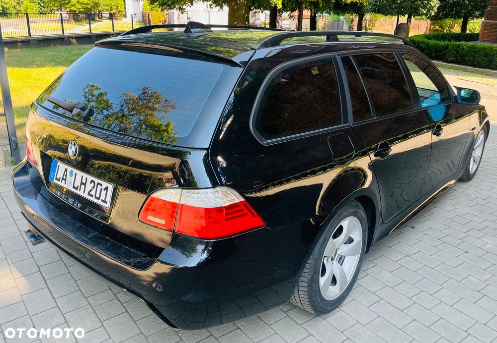 BMW Seria 5 525d Edition Sport - 3