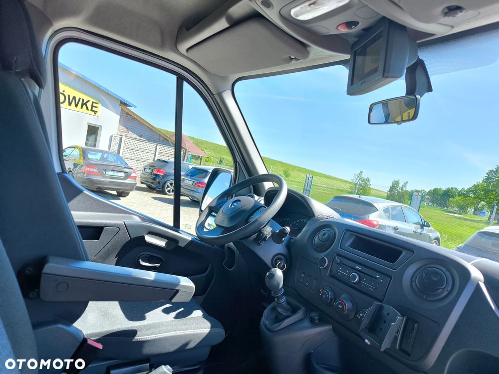 Opel Movano - 10