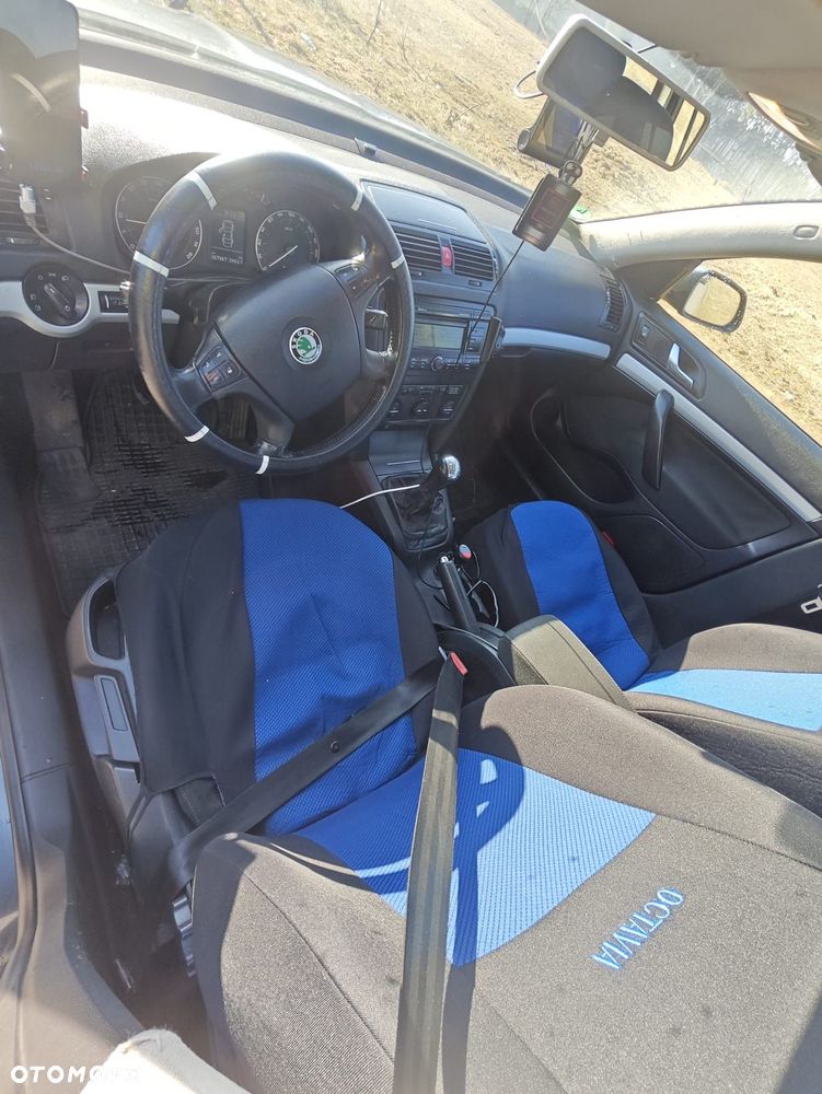 Skoda Octavia 2.0 TDI Elegance - 8