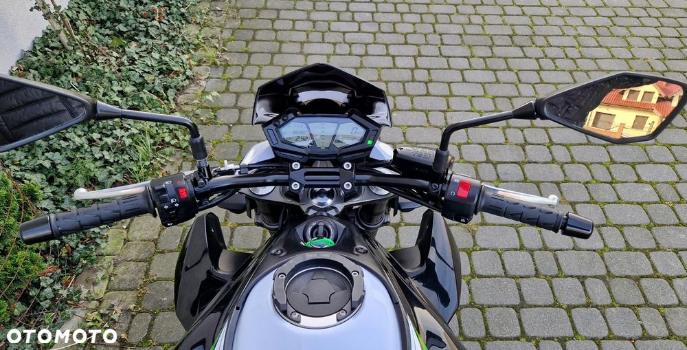 Kawasaki Z - 9