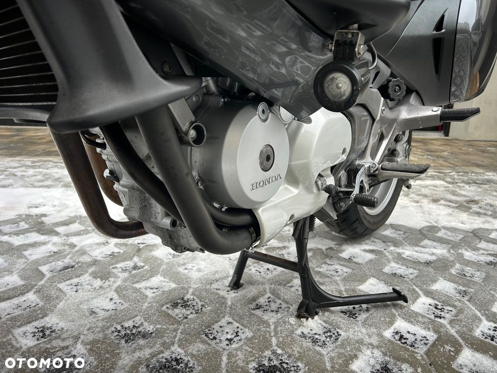 Honda NT - 11
