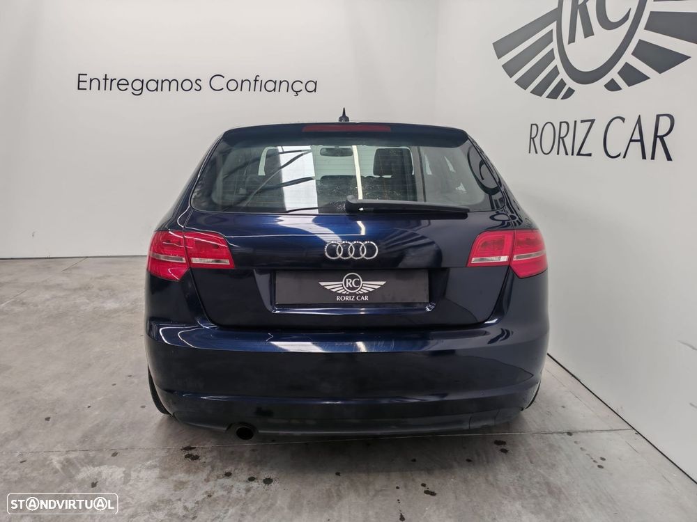 Audi A3 Sportback 1.6 TDI S-line - 6