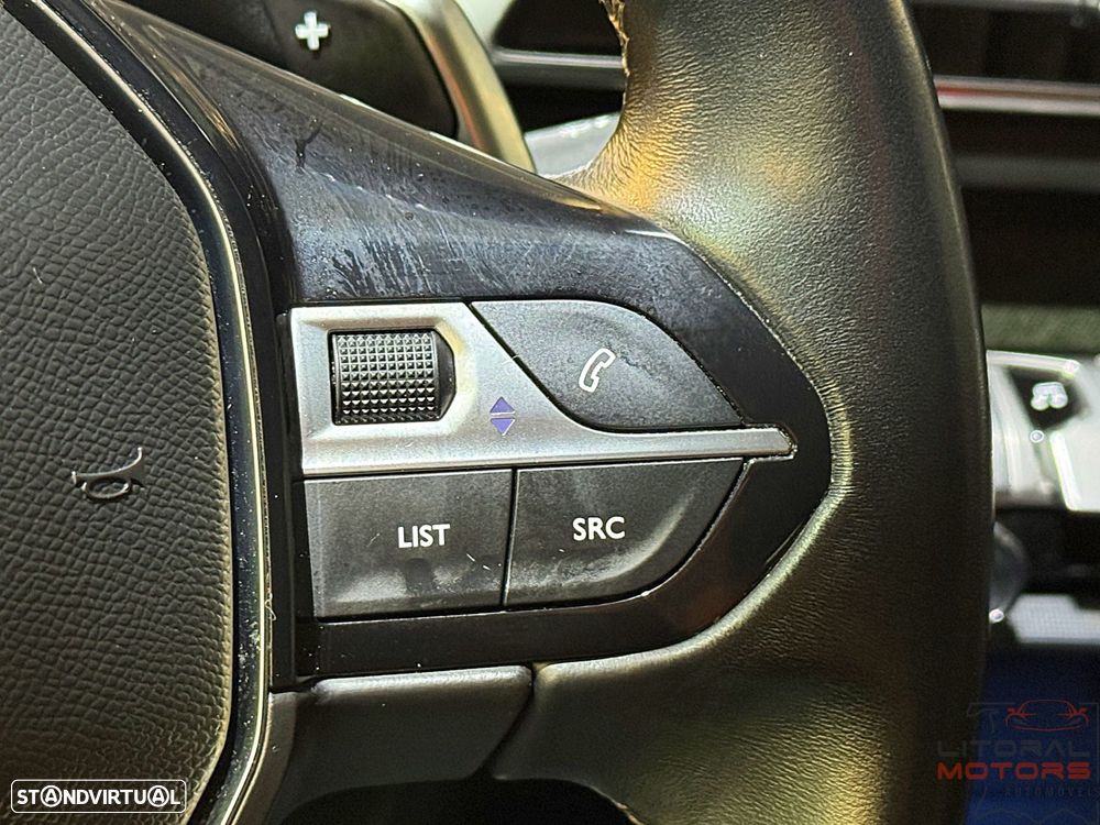 Peugeot 3008 1.5 BlueHDi Allure Pack EAT8 - 24