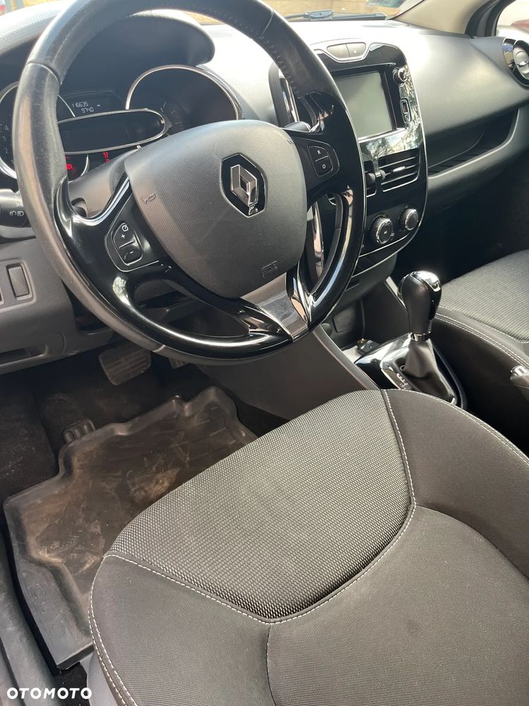 Renault Clio 1.2 TCe Zen EDC - 9