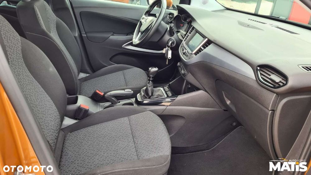 Opel Crossland X - 26