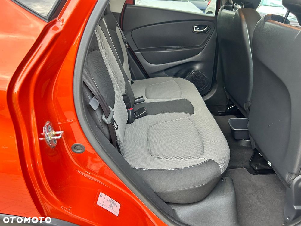 Renault Captur 0.9 Energy TCe Life EU6 - 23