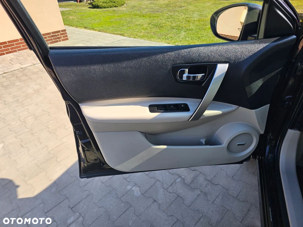 Nissan Qashqai+2 - 29