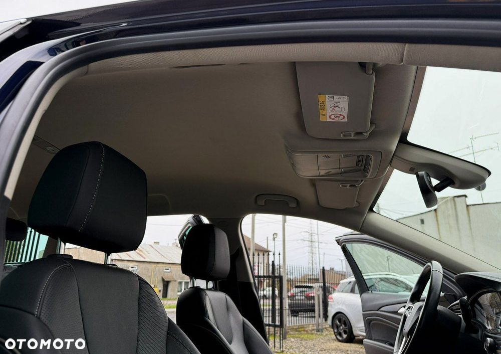 Opel Insignia Sports Tourer 2.0 Diesel Ultimate Exclusive - 25