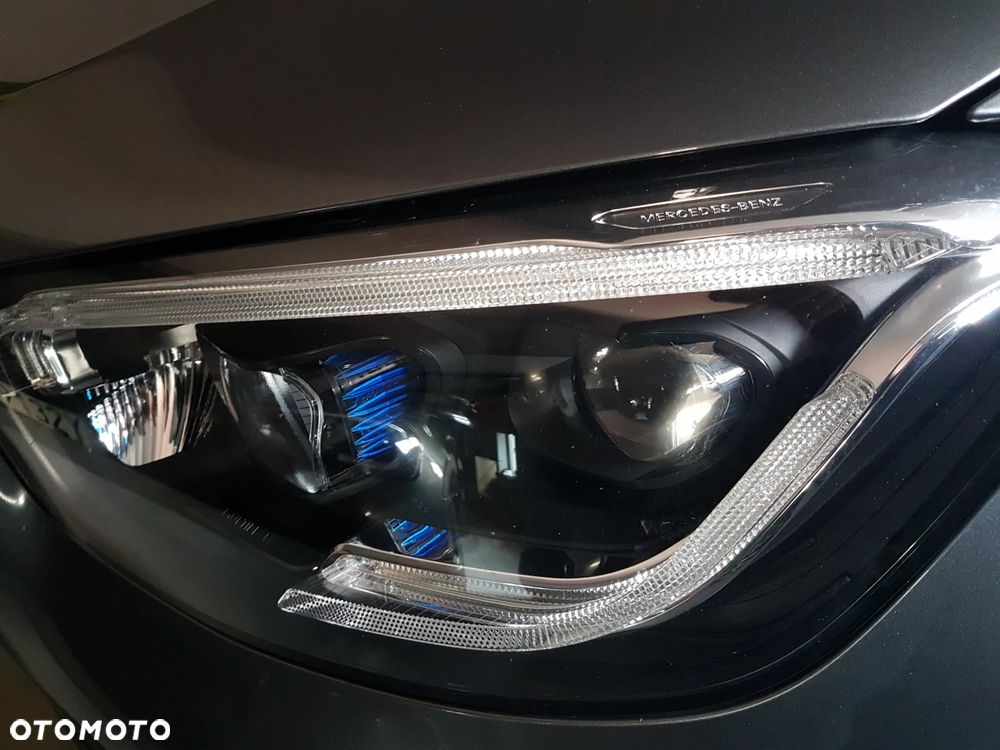 Mercedes-Benz GLC 200 4Matic 9G-TRONIC AMG Line - 34
