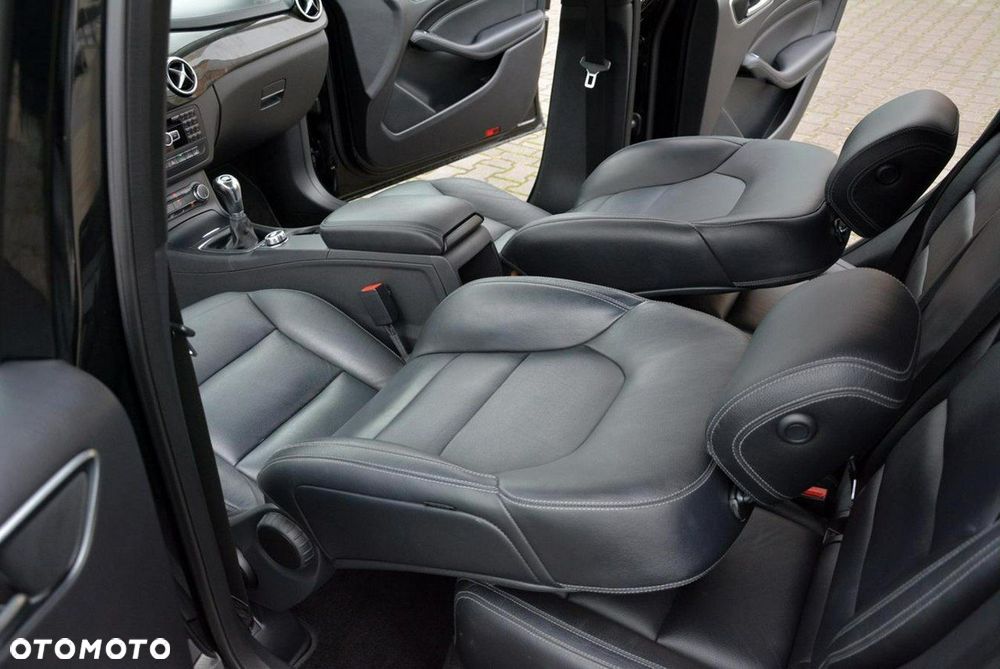Mercedes-Benz Klasa B 180 CDI BlueEFFICIENCY Edition 1 - 25