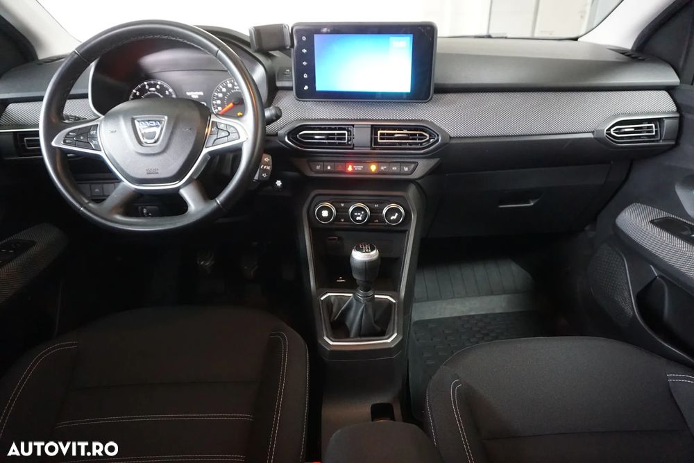 Dacia Logan TCe 90 MT6 Prestige - 25