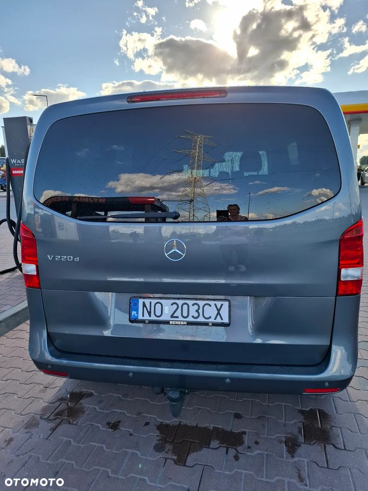 Mercedes-Benz Klasa V 220 CDI - 7