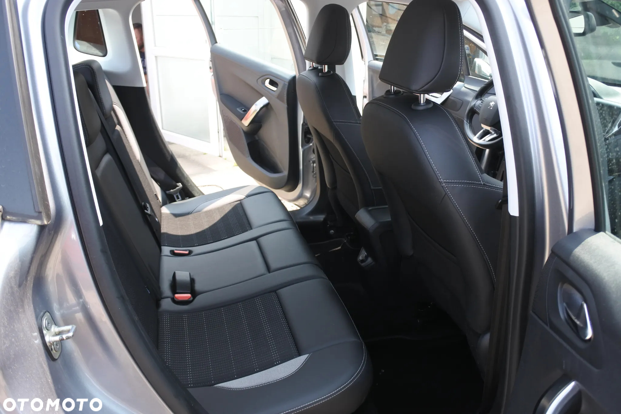 Peugeot 2008 1.2 Pure Tech GPF Crossway S&S - 7