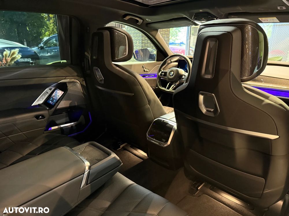 BMW Seria 7 740d xDrive - 27