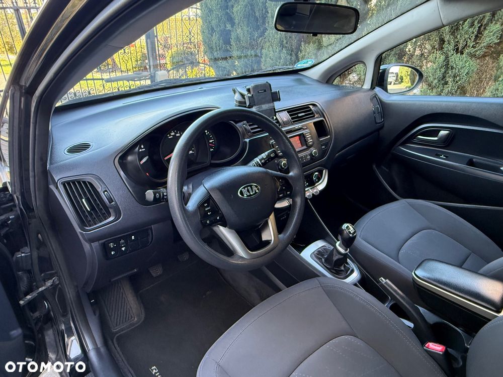 Kia Rio 1.4 Spirit - 10