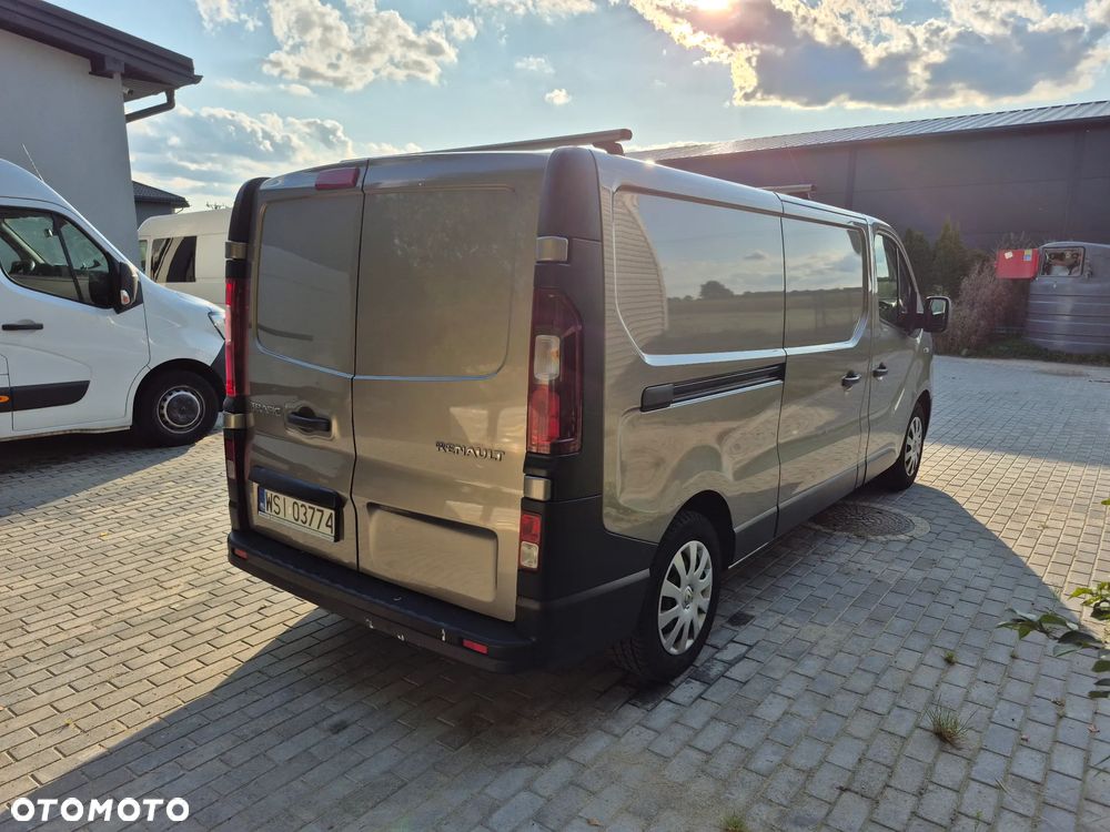 Renault TRAFIC - 7