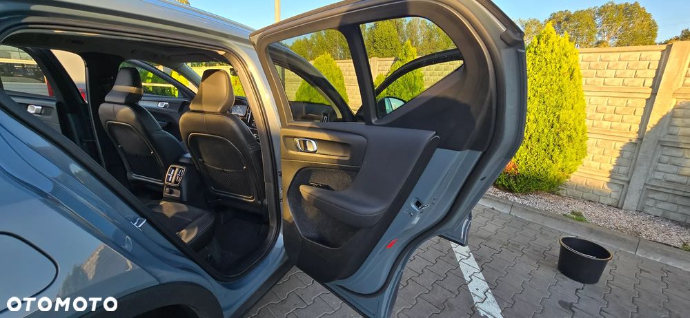 Volvo XC 40 - 15