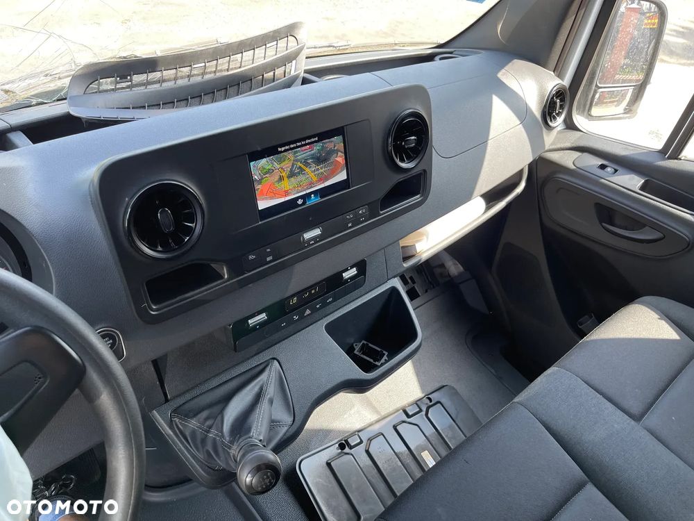 Mercedes-Benz Sprinter 315 CDI 2022 ROK_Nowy Model W 907_2.0 CDI 150 KM_L2H2 ŚREDNIAK ŚREDNI - 11