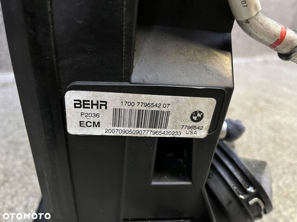 BMW X5 E70 chlodnica wody klimatyzacji intercooler ramka chlodnic 3.0 D M57 - 11