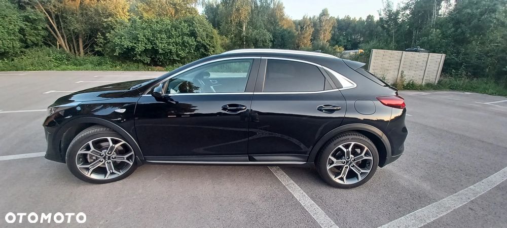 Kia XCeed - 8