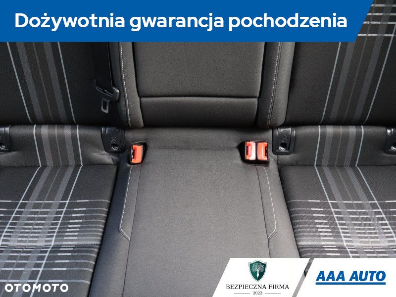 Volkswagen Golf - 11