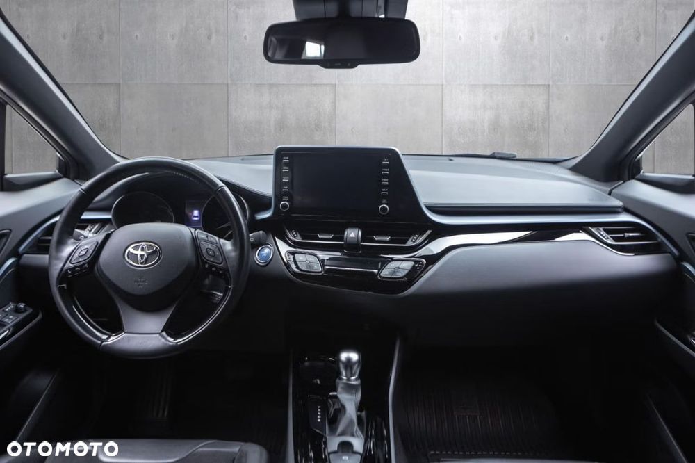 Toyota C-HR Lounge - 9