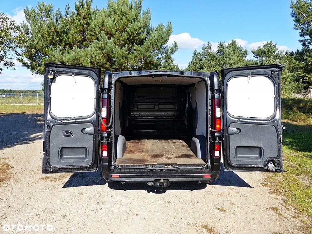 Renault Trafic - 13