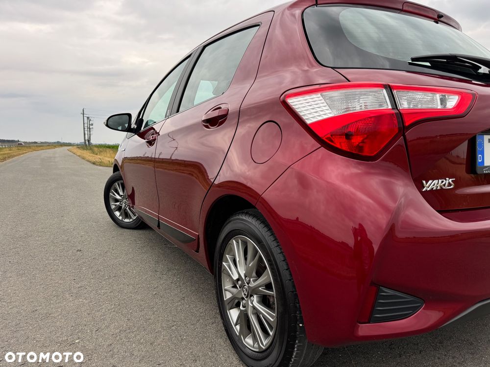Toyota Yaris - 22