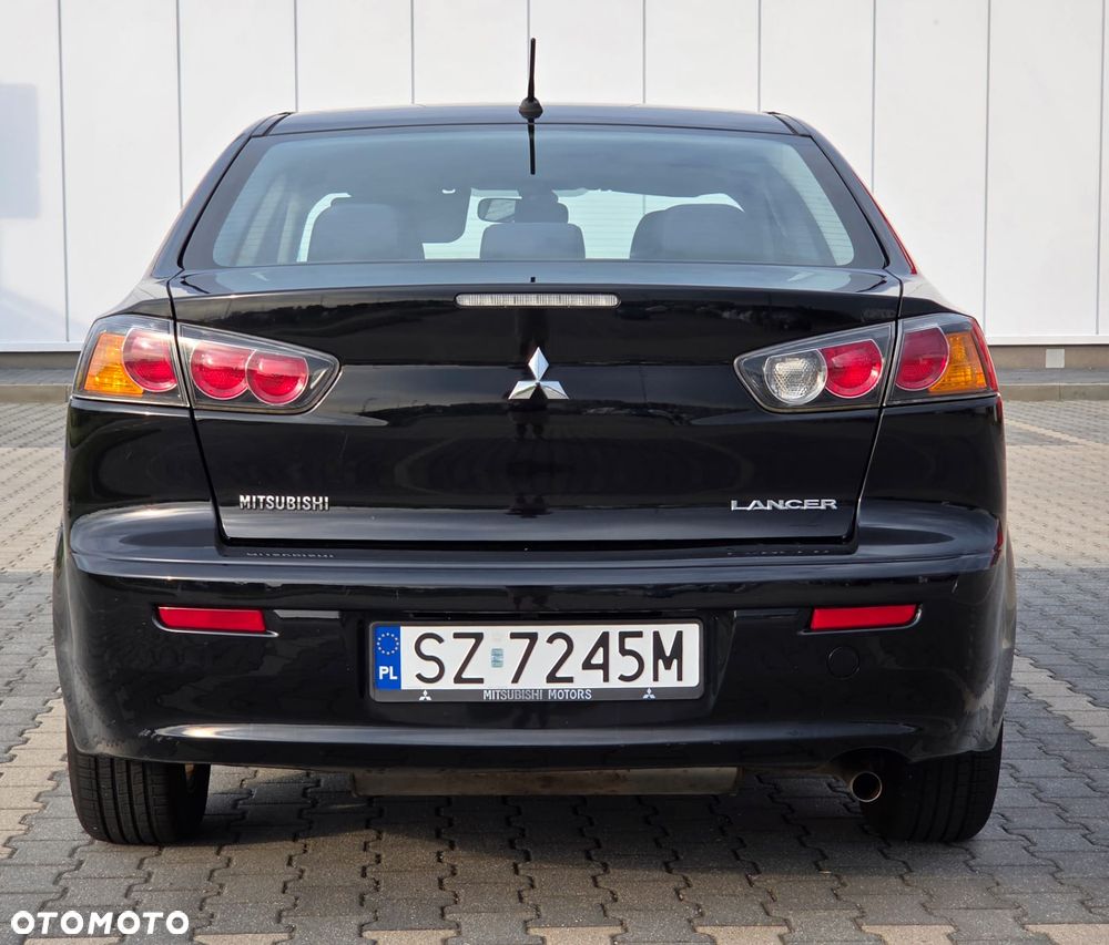 Mitsubishi Lancer 1.6 Inform - 4