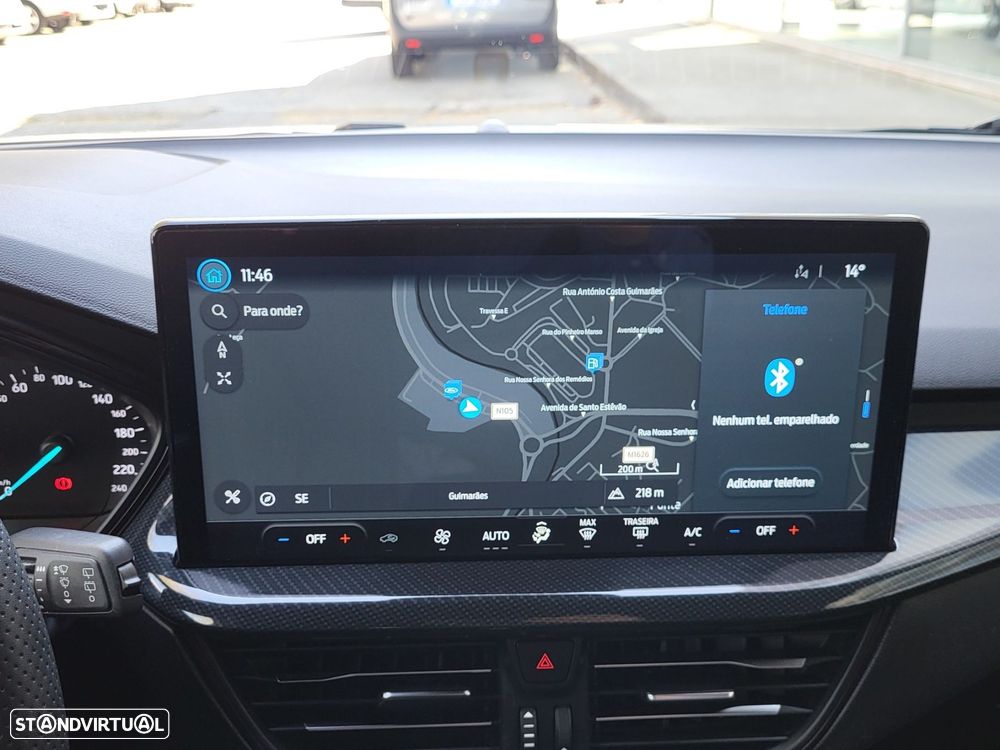 Ford Focus 1.0 EcoBoost MHEV ST-Line — fotografia 15