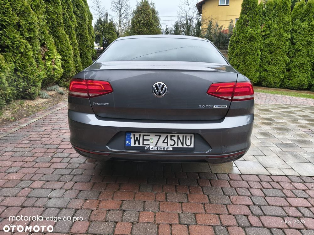 Volkswagen Passat - 6