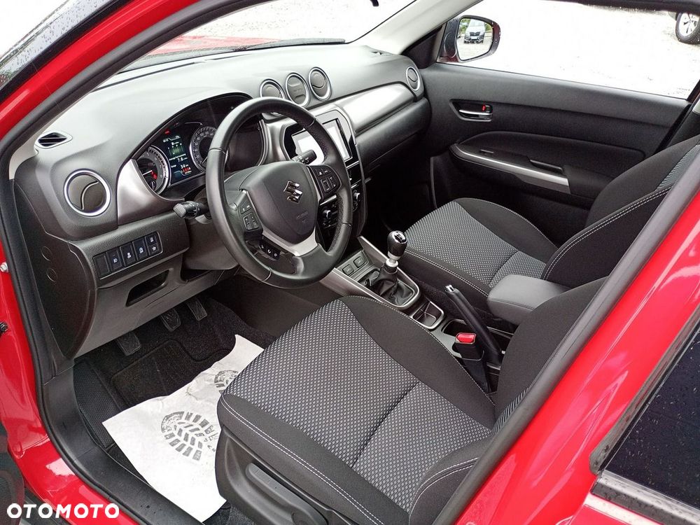 Suzuki Vitara 1.4 Boosterjet SHVS Premium 2WD - 19