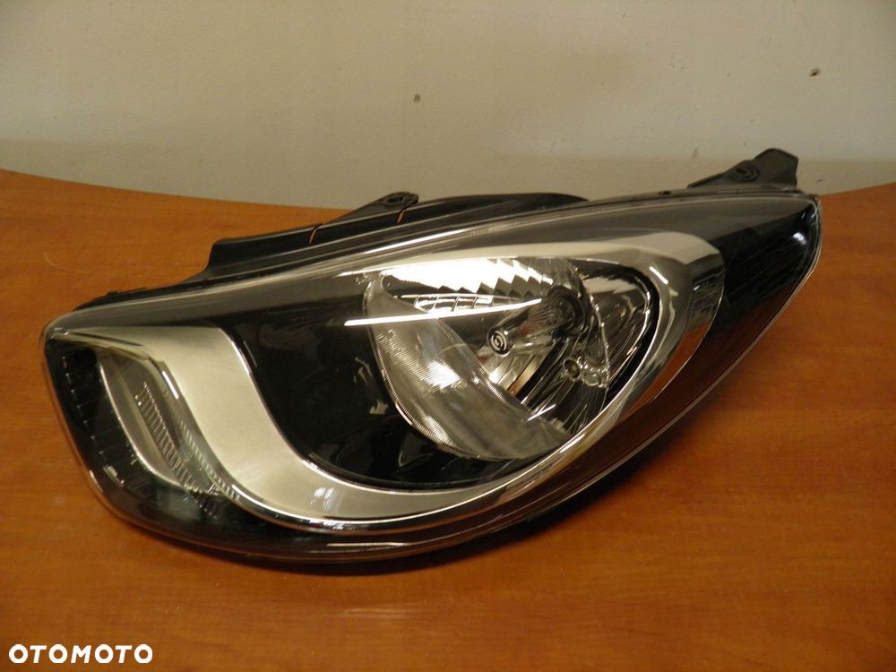 LAMPA LEWA HYUNDAI I10 i10 LIFT CZARNA NOWA ORYGIN - 1