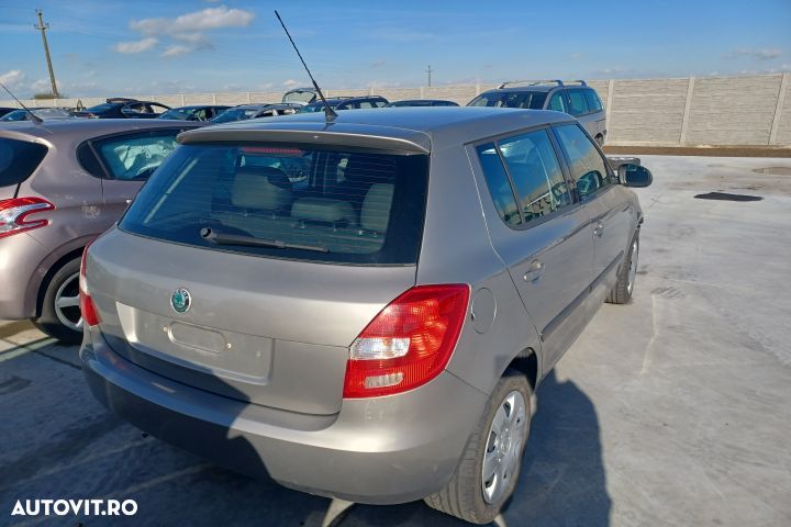 Broasca usa spate dreapta 06A6Y0839016A Skoda Fabia 5J [2007 - 2010] - 4